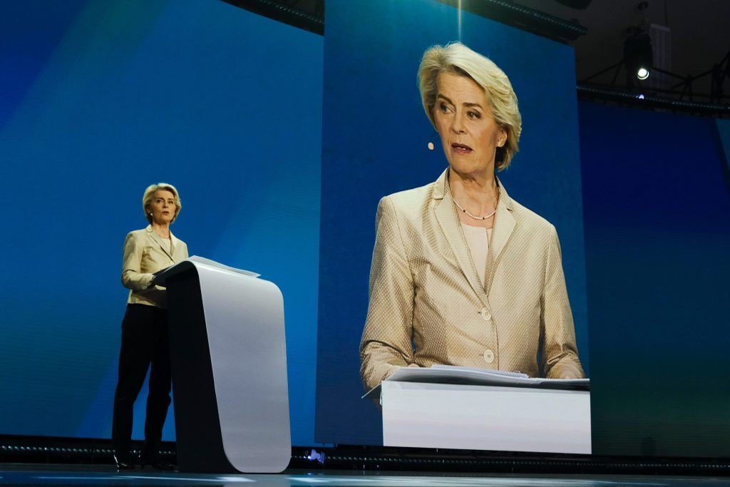 Les deux visages d'Ursula Von Der Leyen