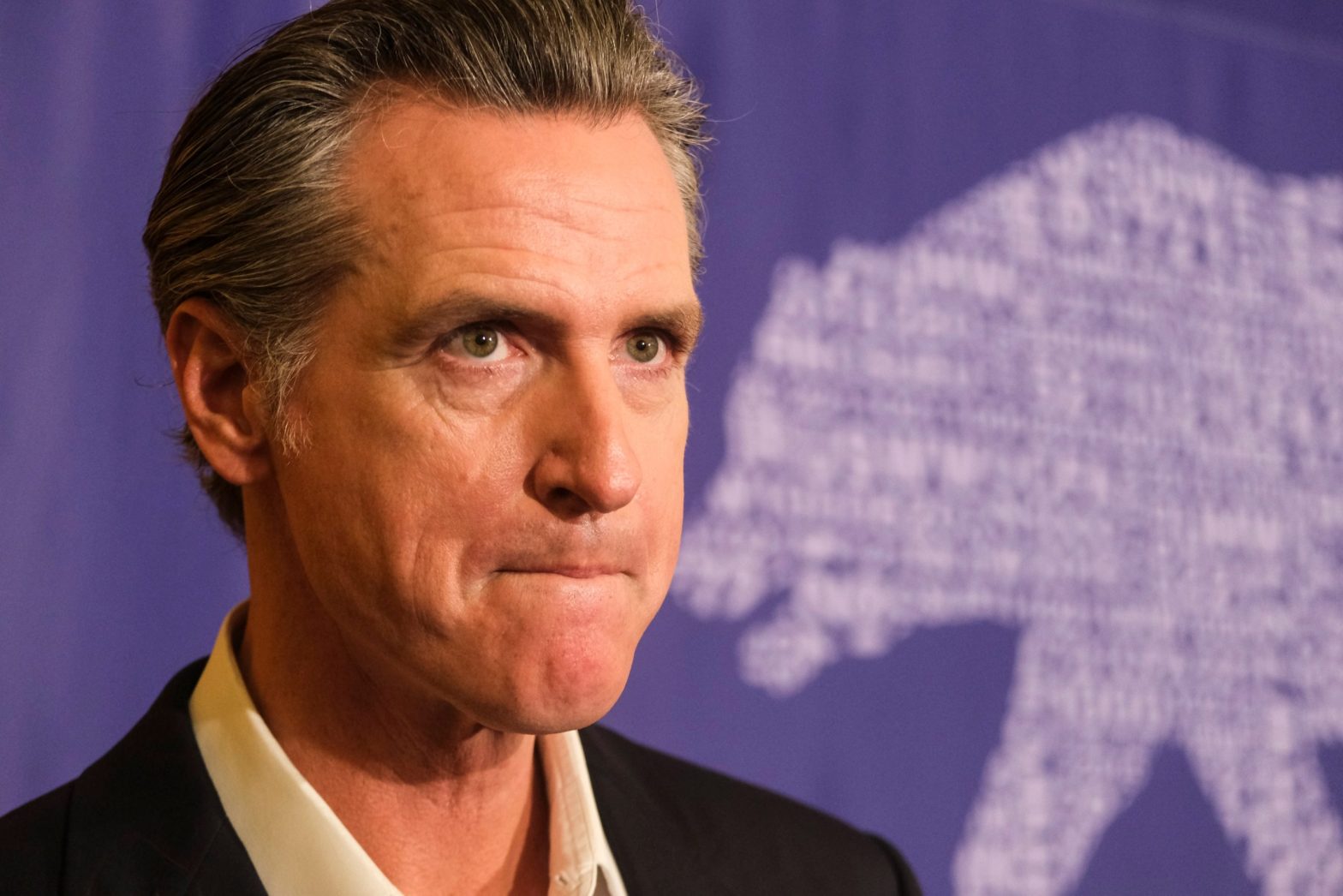 Le gouverneur démocrate Gavin Newsom invite son parti à faire du Trump